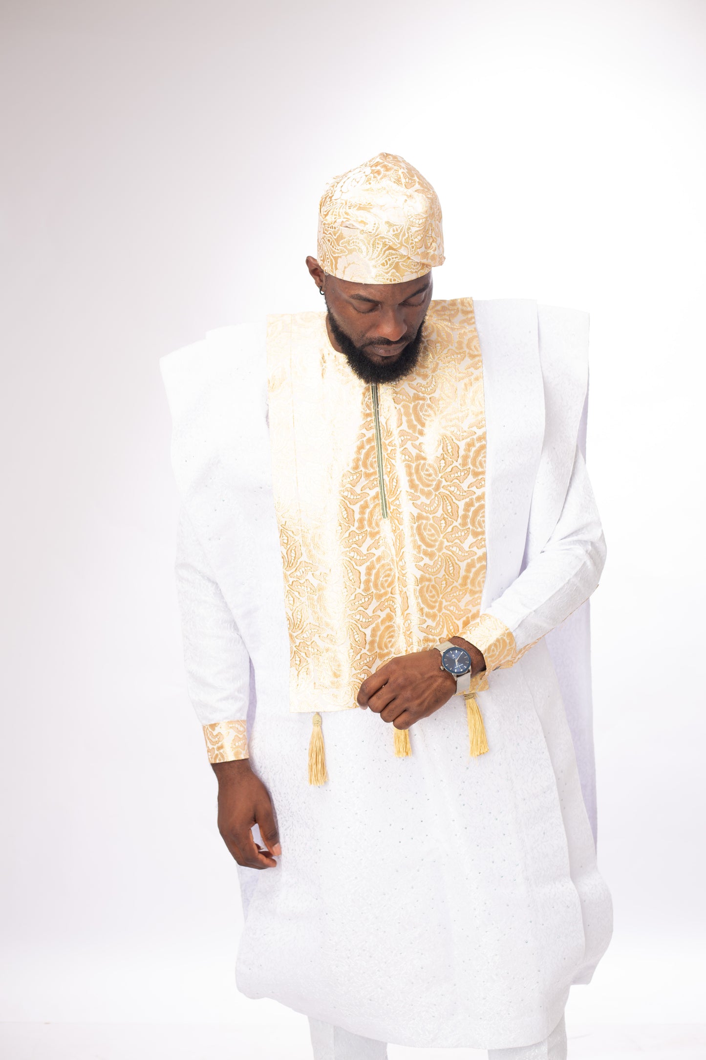 African Men`s Clothing Embroidery Agbada Shirts Pants And Hats 3 Piece