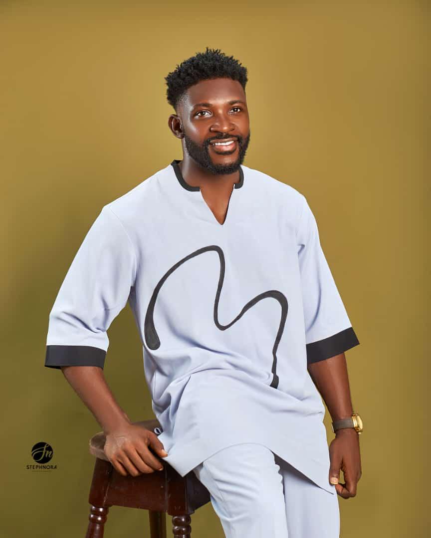 Sky blue Kaftan African Men Native with a little Artwork